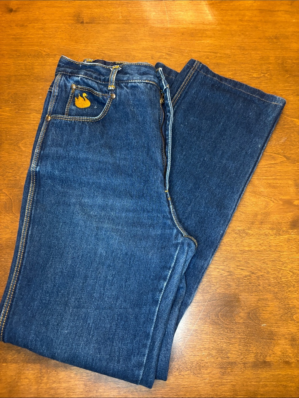 Vintage Gloria Vanderbilt Dark Wash high rise Denim Jeans